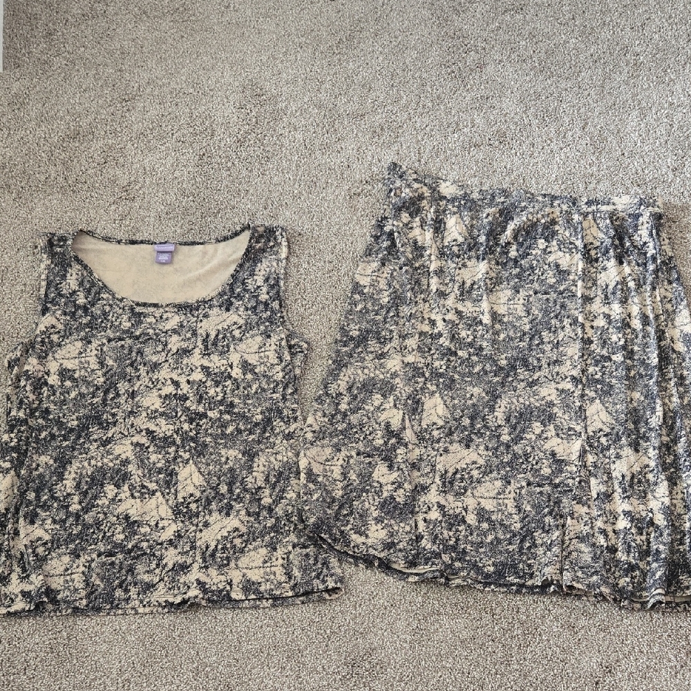 Laura Scott Black and Cream Printed Tank & Skirt Set Size XL